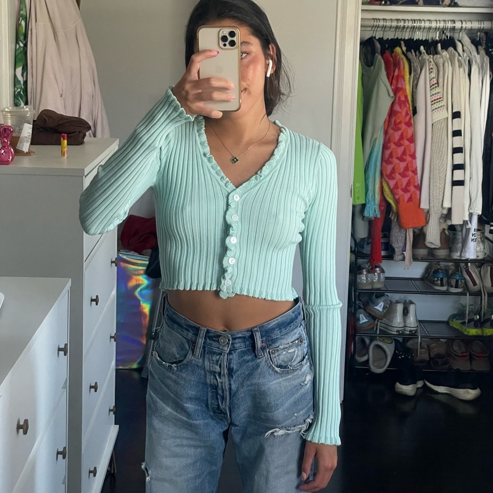 Cotton candy LA long sleeve sweater. Full button up